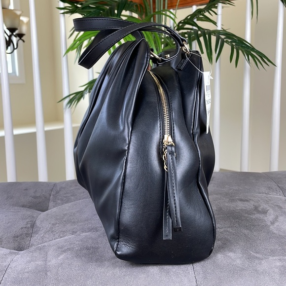 INC INTERNATIONAL CONCEPTS~KJ Dome Tote ~ Black and Gold ~ NWT! - Picture 2 of 8